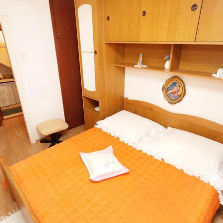 Apartments By The Sea Pucisca, Brac - 770 Room photo